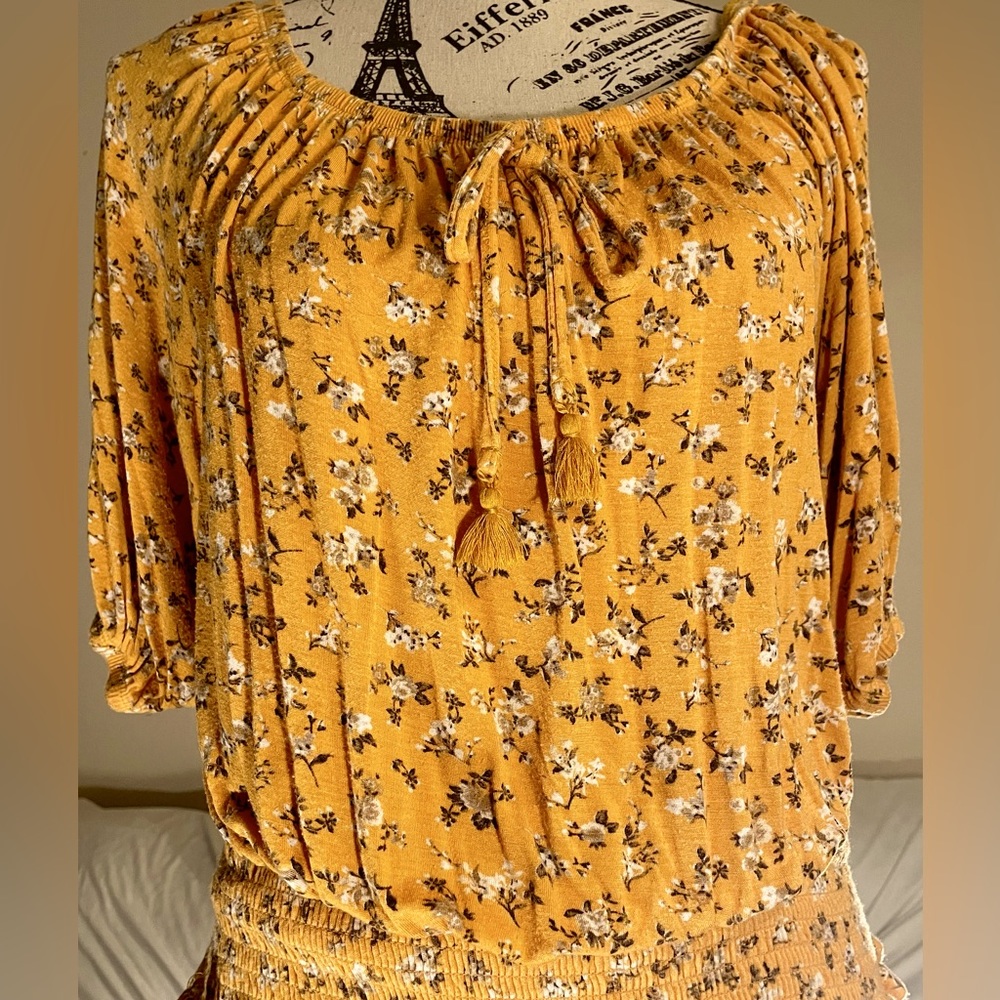 Yellow Blouse, Size Medium